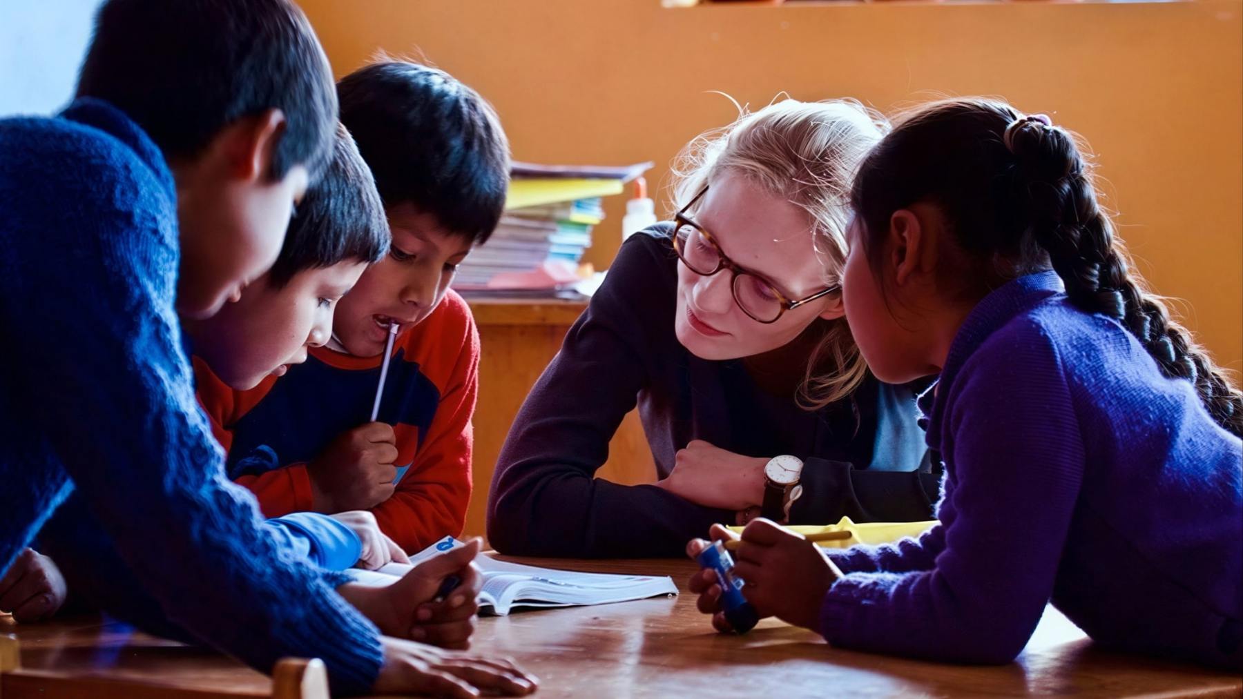 Hero image on the TEFL Online Pro homepage